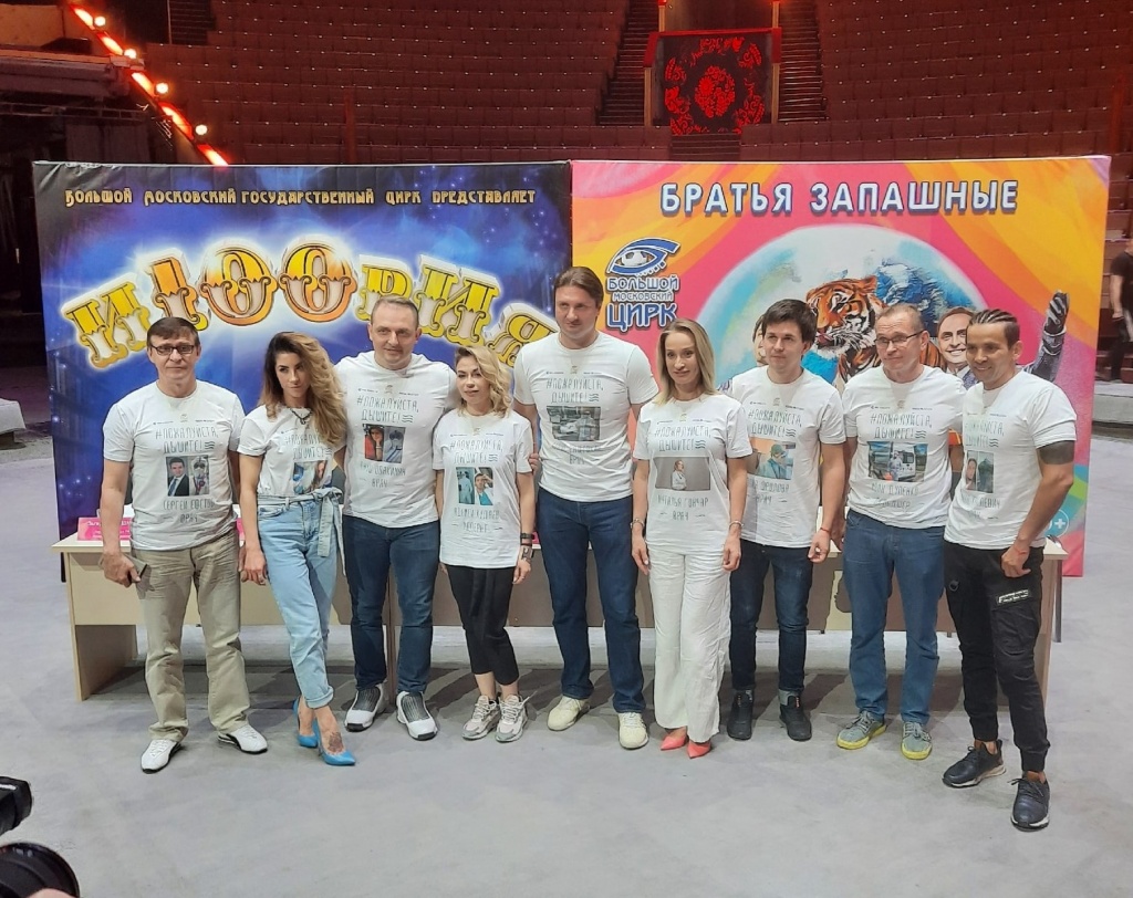 IC1qyrdnexg-1.jpg